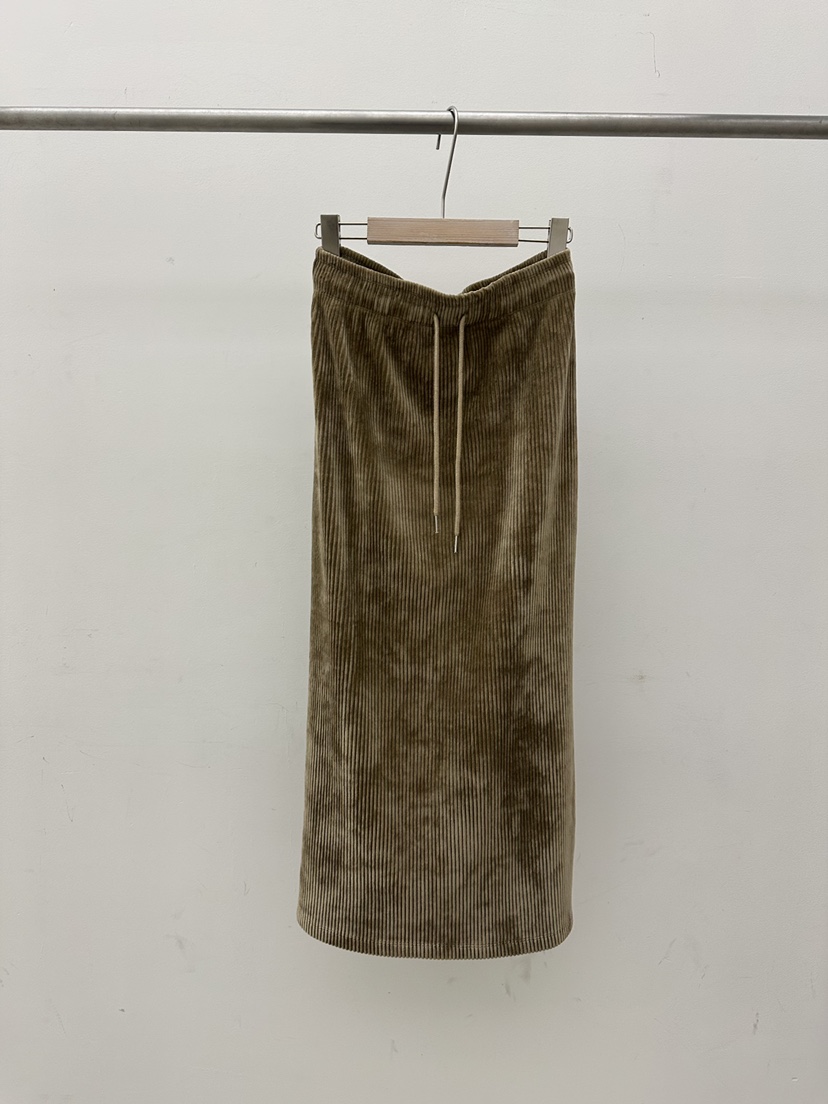 ONL東大門㊣代購女裝新款推薦職業熱賣25秋冬長裙燈芯絨長款ONL長裙圖色1