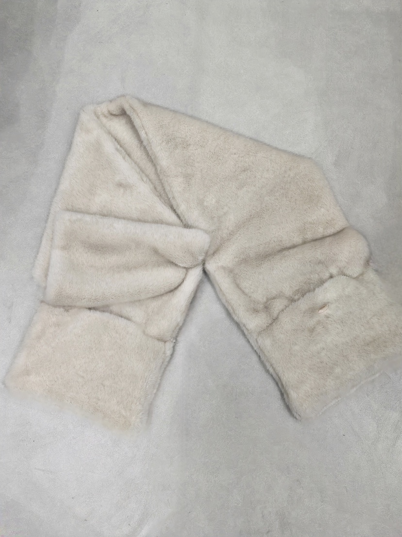 LIKEVAM韓國直郵㊣女士新款時尚人氣25秋冬圍巾披肩口袋貂皮LIKEVAM圍巾/披肩