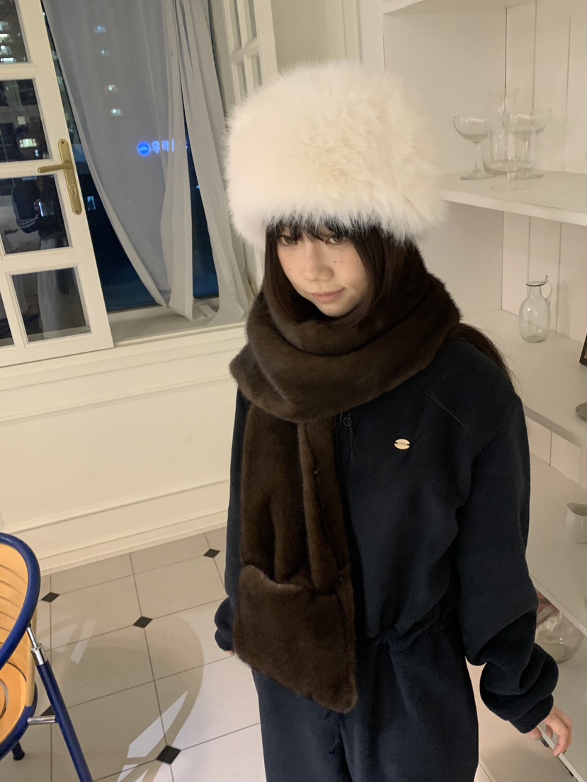 LIKEVAM韓國直郵㊣女士新款時尚人氣25秋冬圍巾披肩口袋貂皮LIKEVAM圍巾/披肩