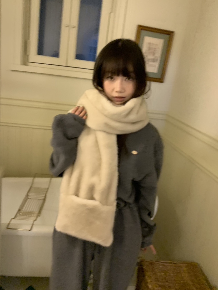 LIKEVAM韓國直郵㊣女士新款時尚人氣25秋冬圍巾披肩口袋貂皮LIKEVAM圍巾/披肩