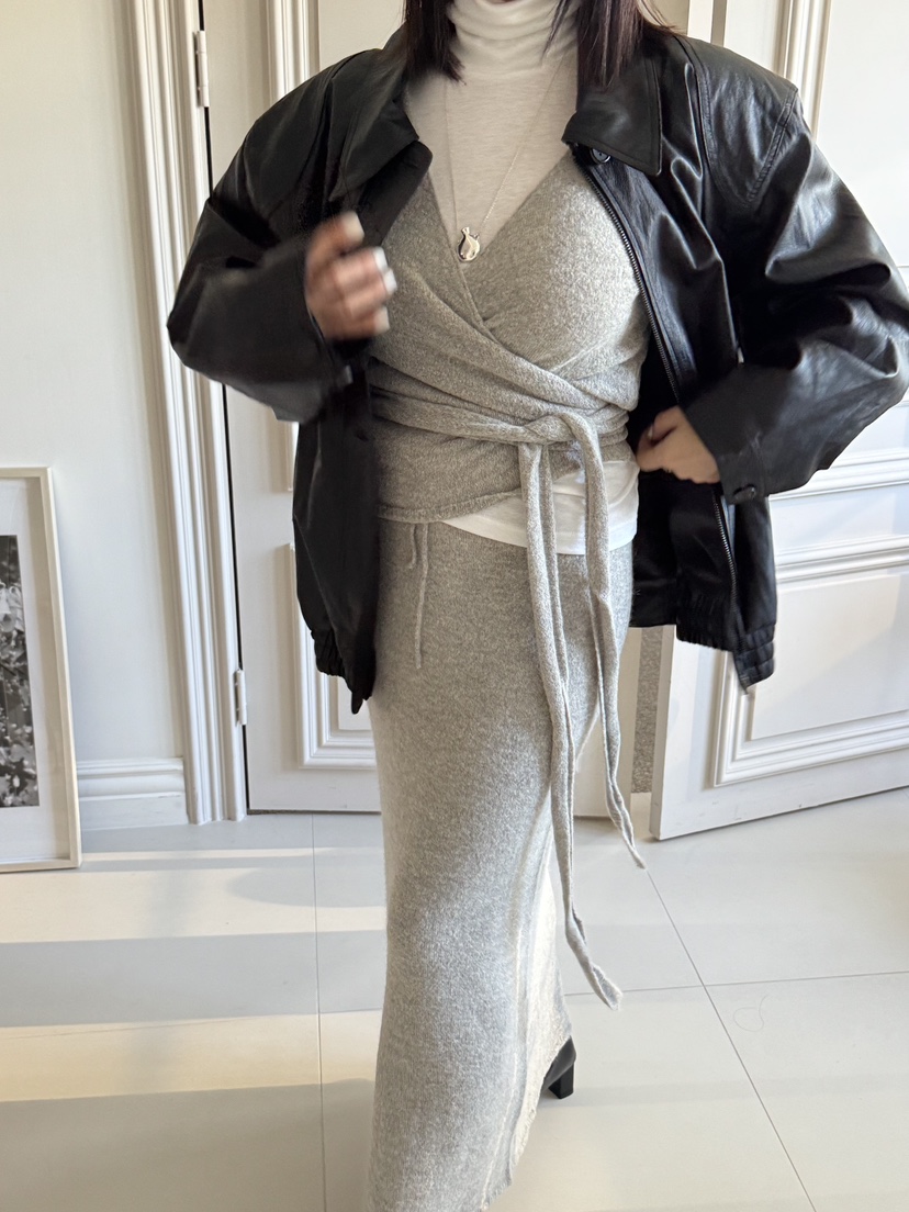 RIAH東大門㊣代購女士新品人氣25秋冬時尚熱賣吊帶背心打折RIAH吊帶/背心