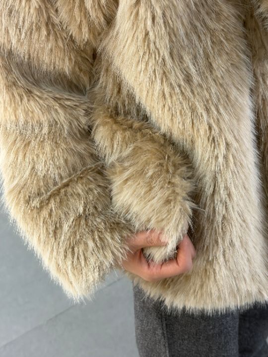 CALLIT東大門㊣直郵女裝新款休閑時尚人氣短款大衣皮草連帽CALLIT短款大衣