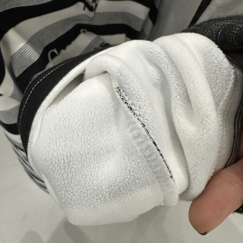 DIARRA韓國直郵㊣女裝新品真品推薦時尚人氣熱賣長袖T恤加絨DIARRA長袖T恤