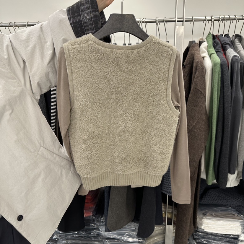 DIARRA東大門㊣直郵女士新品休閑熱賣推薦25秋冬職業吊帶背心DIARRA吊帶/背心