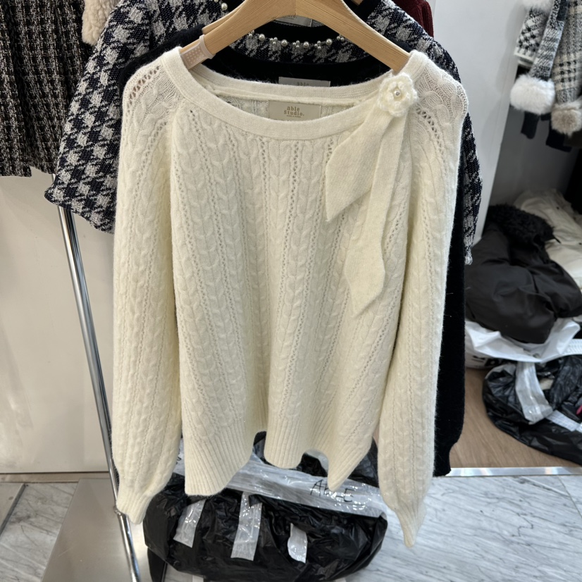 ABLESTUDIO東大門㊣代購女士新款時尚休閑推薦毛衣花朵圍巾ABLESTUDIO毛衣圖色1