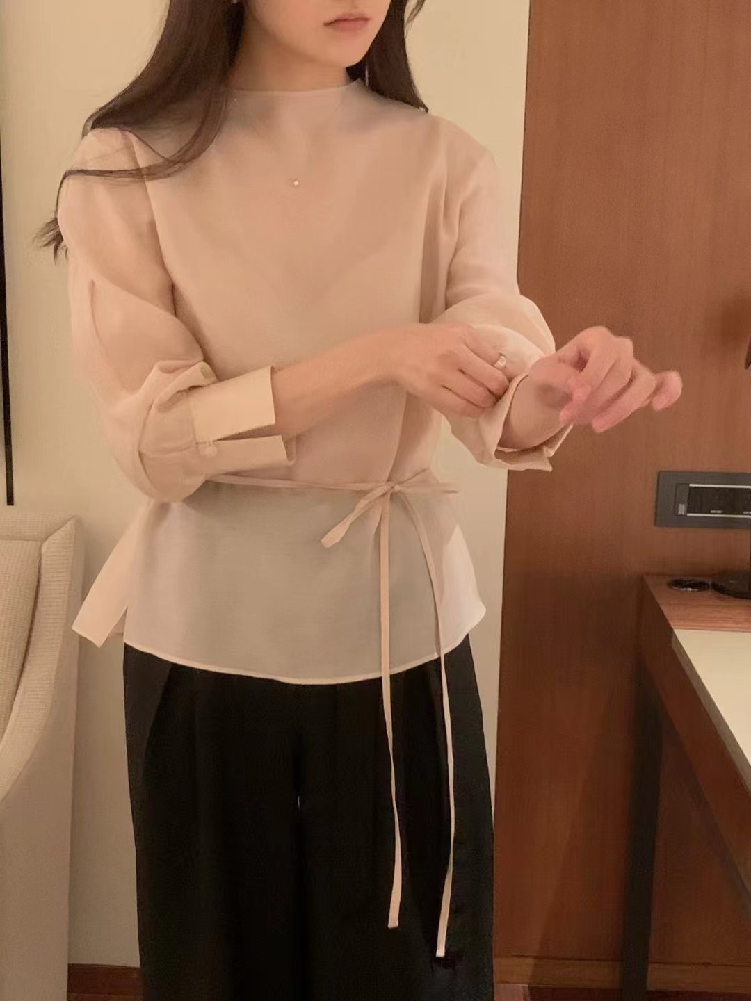 OSRO東大門㊣直郵女士新品時尚推薦25秋冬休閑人氣襯衫蕾絲衫OSRO襯衫/蕾絲衫