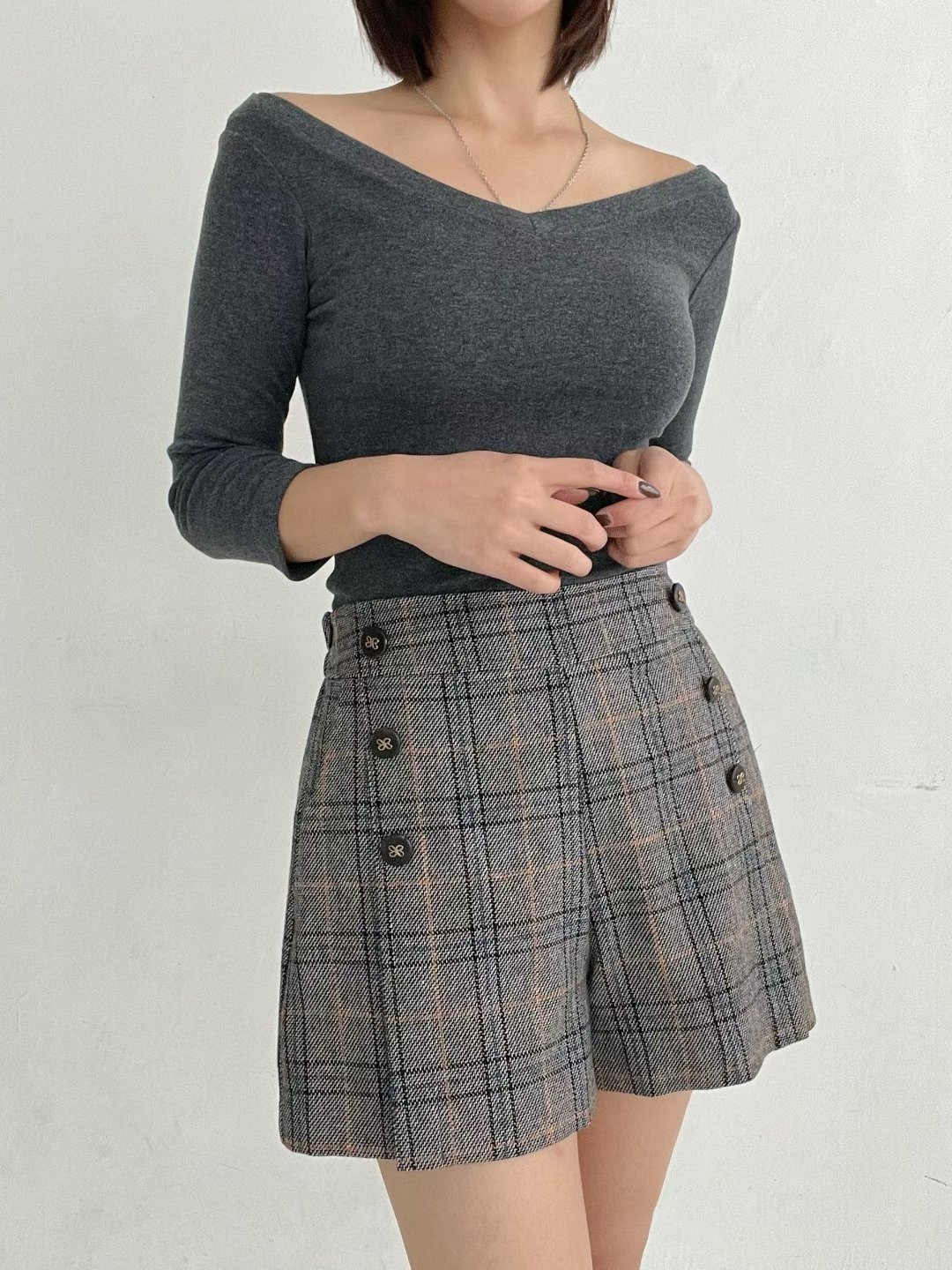 SOOMANCHAE-수만채-T韓國直郵㊣女裝新品職業熱賣25秋冬短褲SOOMANCHAE短褲