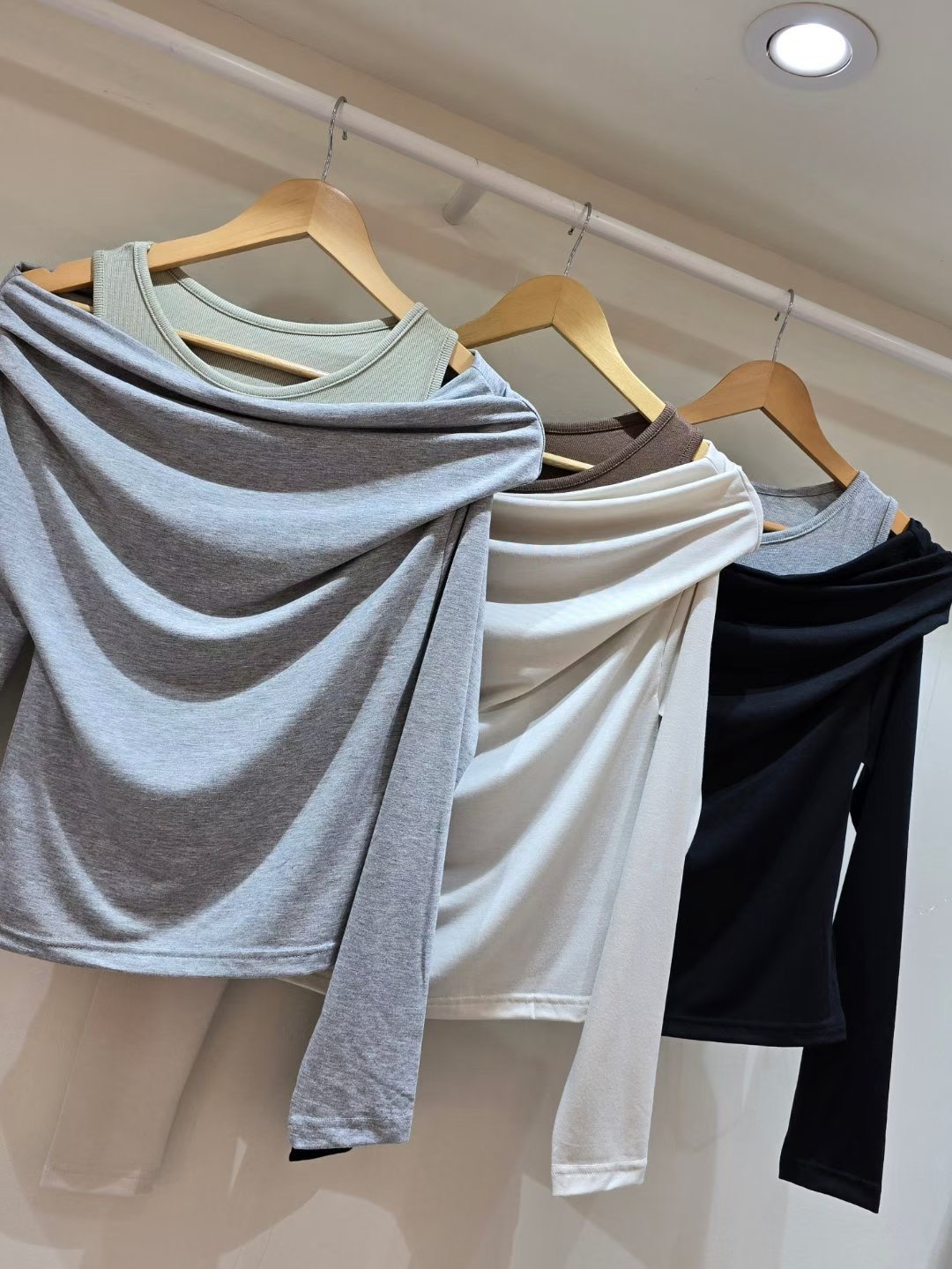 SOOMANCHAE-수만채-T東大門㊣直郵女士新款職業長袖T恤假兩件SOOMANCHAE長袖T恤