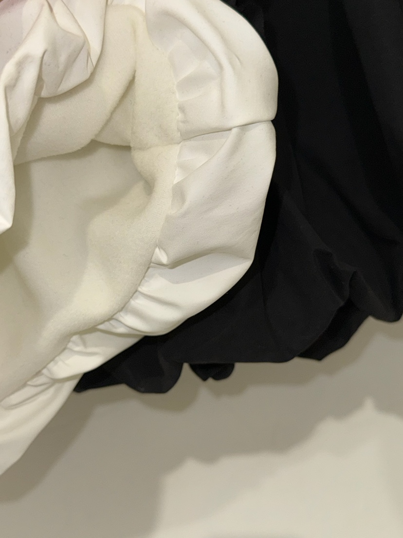 AWESOMESAUCE東大門㊣直郵女裝新品熱賣推薦時尚25秋冬短裙花朵AWESOME SAUCE短裙