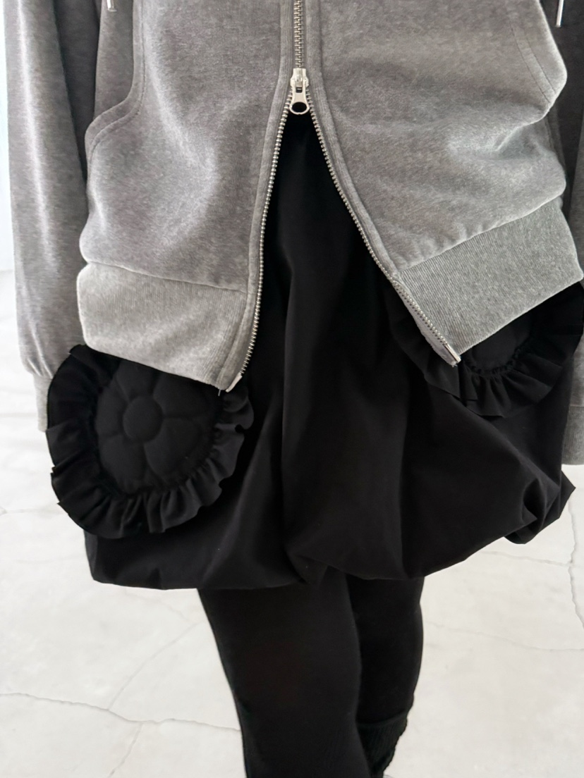 AWESOMESAUCE東大門㊣直郵女裝新品熱賣推薦時尚25秋冬短裙花朵AWESOME SAUCE短裙