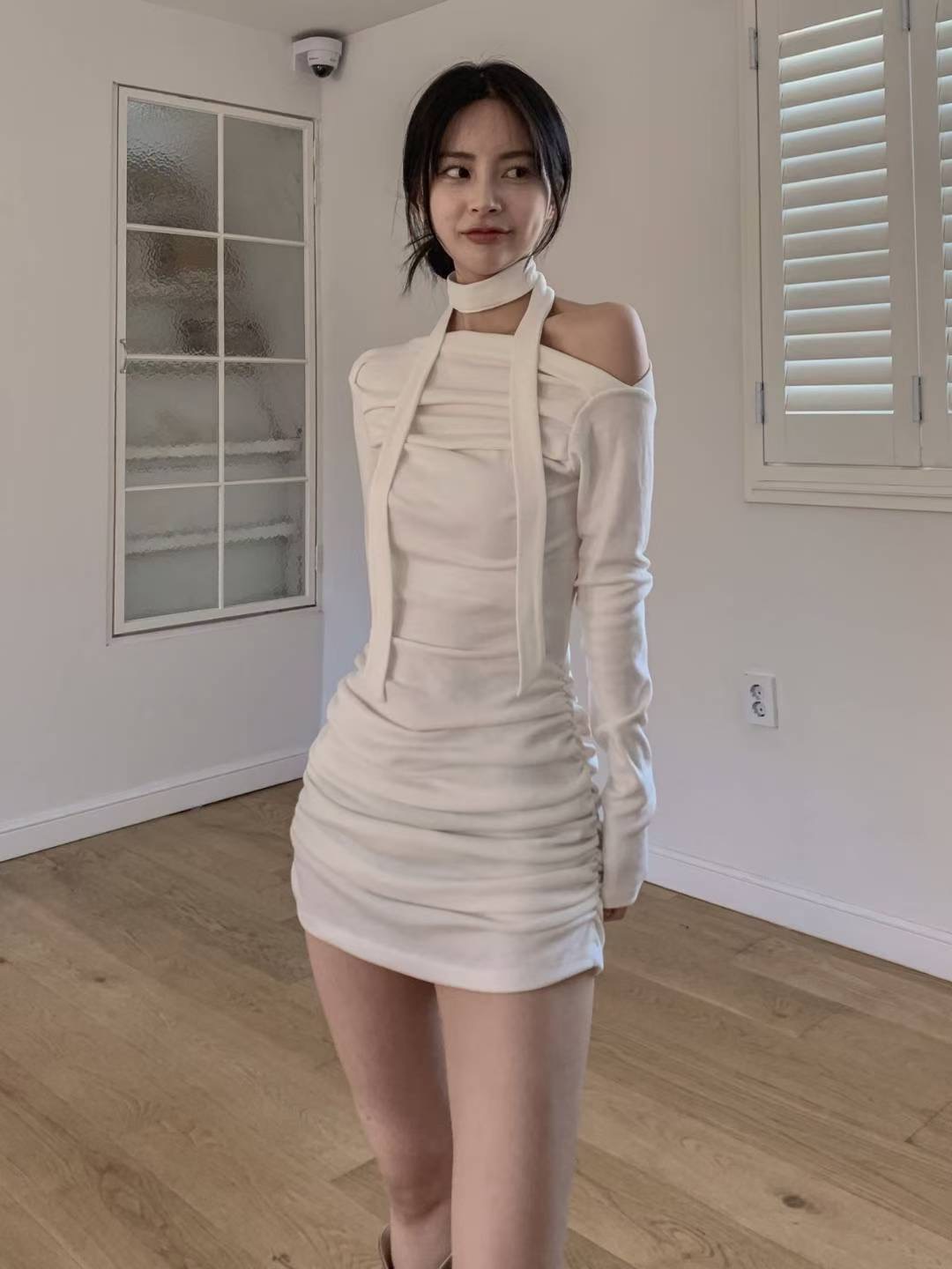 OUTT東大門㊣代購女裝新款人氣真品職業時尚休閑連衣裙含脖帶OUTT連衣裙圖色4