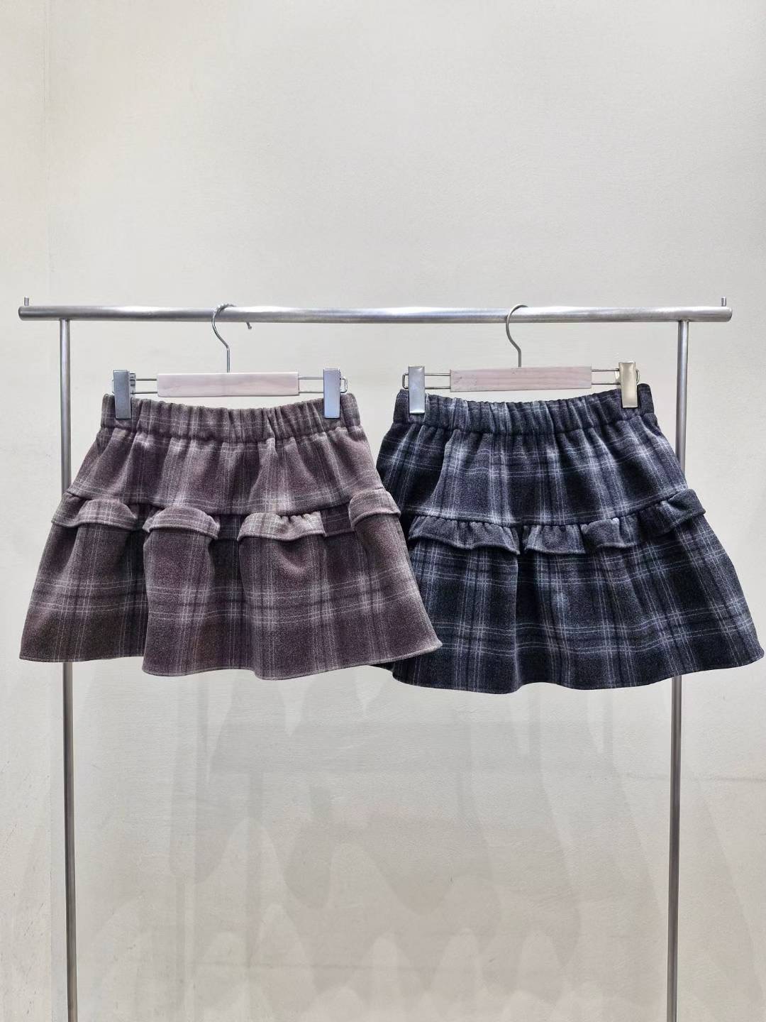 IF U-이퓨-T東大門㊣實拍女裝新品真品人氣熱賣時尚短裙IF U短裙