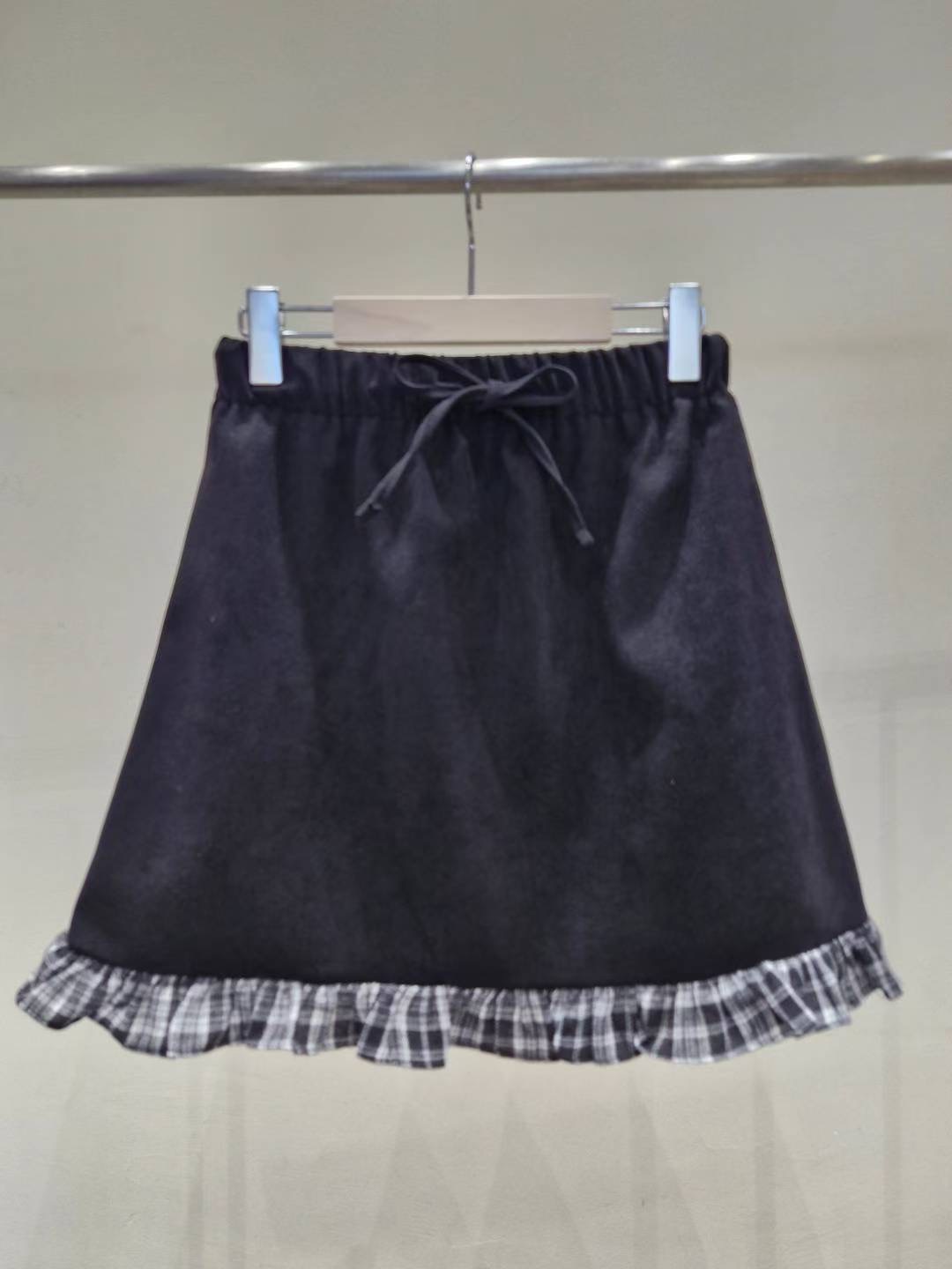 IF U-이퓨-T東大門㊣代購女士新款25秋冬休閑職業短裙褶皺IF U短裙圖色2