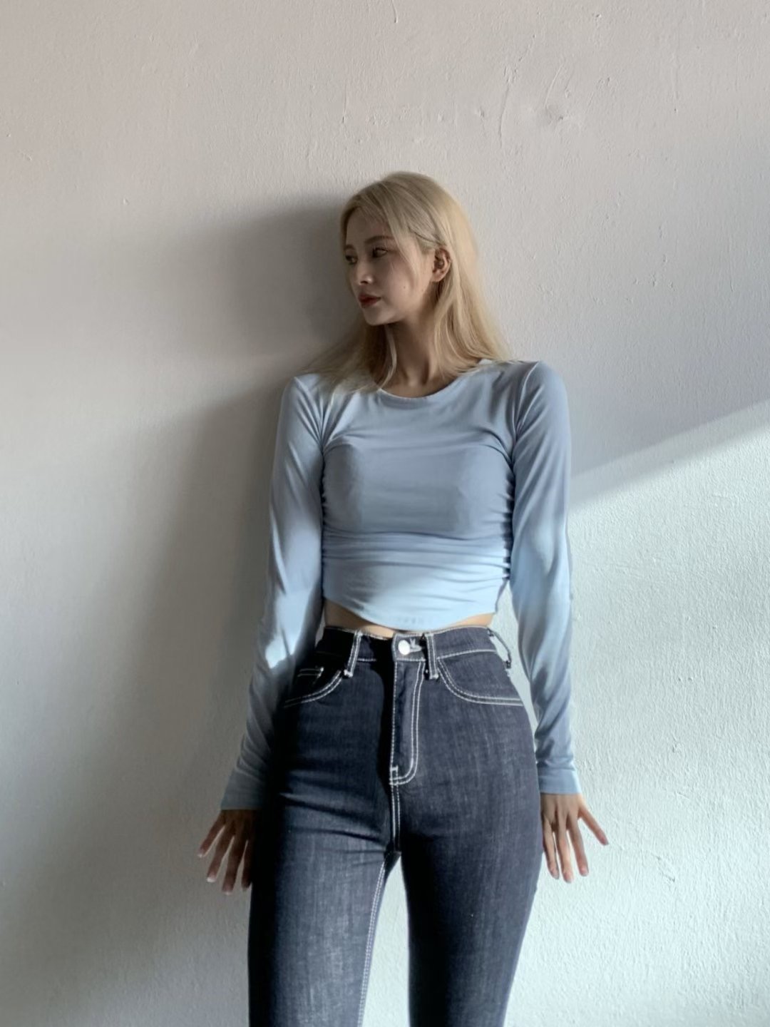 OUTT東大門㊣直郵女裝新款休閑人氣熱賣推薦職業真品長袖T恤OUTT長袖T恤圖色2