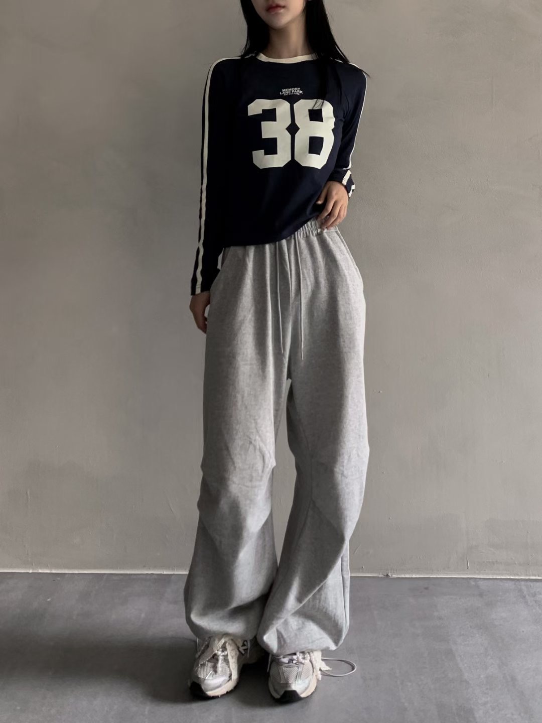 OUTT韓國直郵㊣女士新款真品人氣職業休閑時尚熱賣25秋冬長袖T恤OUTT長袖T恤圖色2