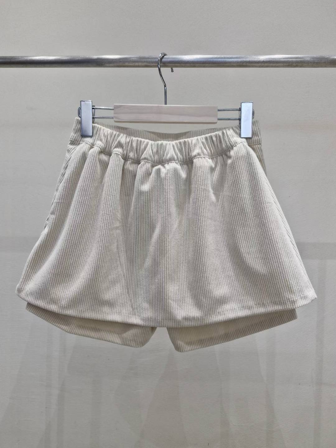 IF U-이퓨-T東大門㊣代購女裝新品職業人氣推薦時尚短裙IF U短裙