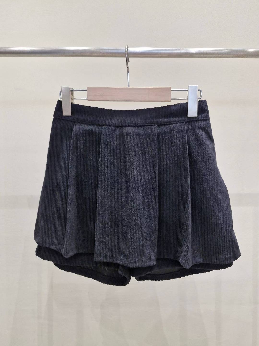 IF U-이퓨-T東大門㊣代購女裝新品職業人氣推薦時尚短裙IF U短裙圖色3