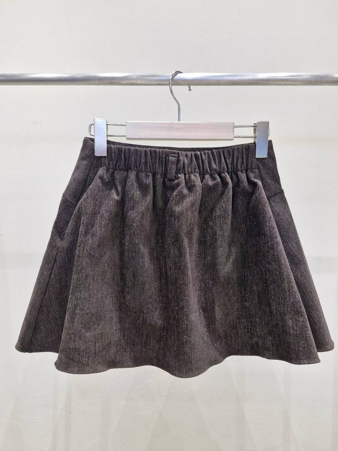 IF U-이퓨-T韓國代購㊣女裝新品真品職業25秋冬推薦短裙IF U短裙