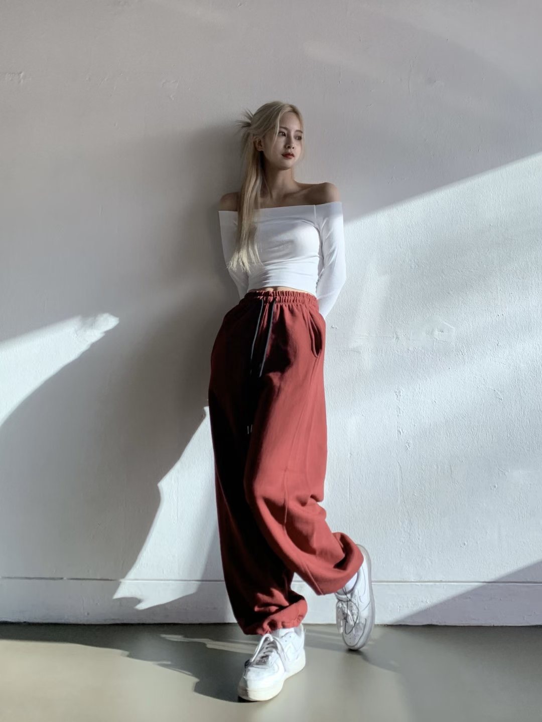 OUTT東大門㊣實拍女士新款25秋冬人氣熱賣真品時尚推薦休閑褲OUTT休閑褲圖色3