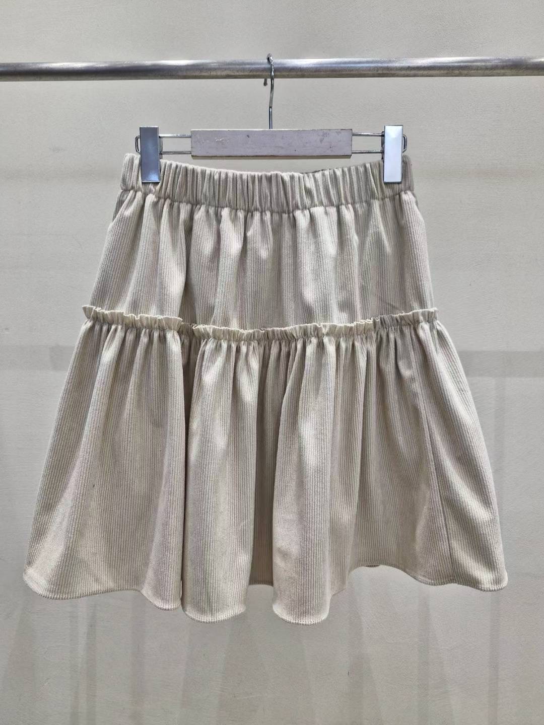 IF U-이퓨-T東大門㊣直郵女士新款推薦真品半身裙中短裙IF U半身裙/中短裙圖色1