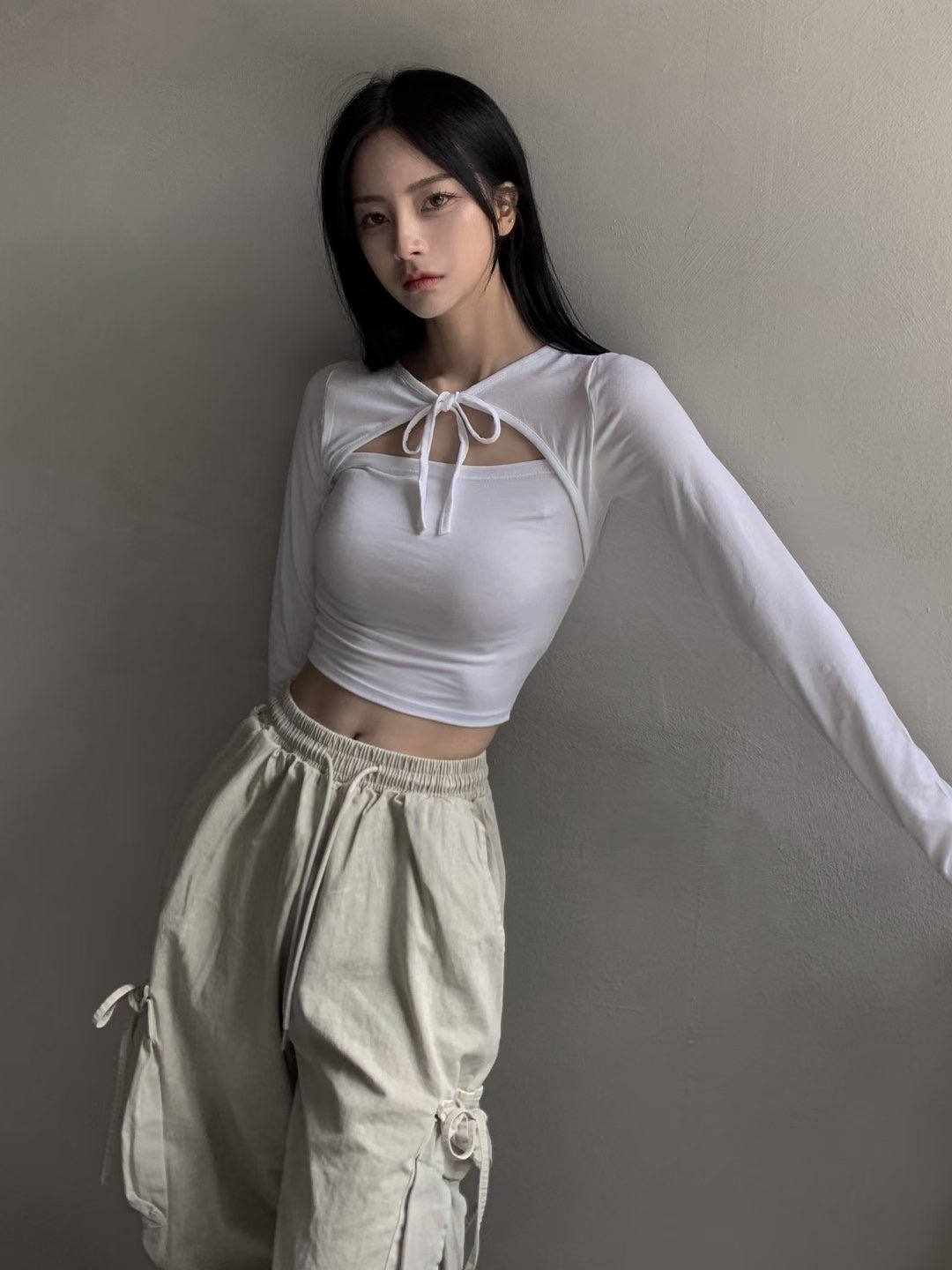 OUTT韓國代購㊣女裝新品25秋冬人氣真品時尚職業推薦長袖T恤OUTT長袖T恤圖色4