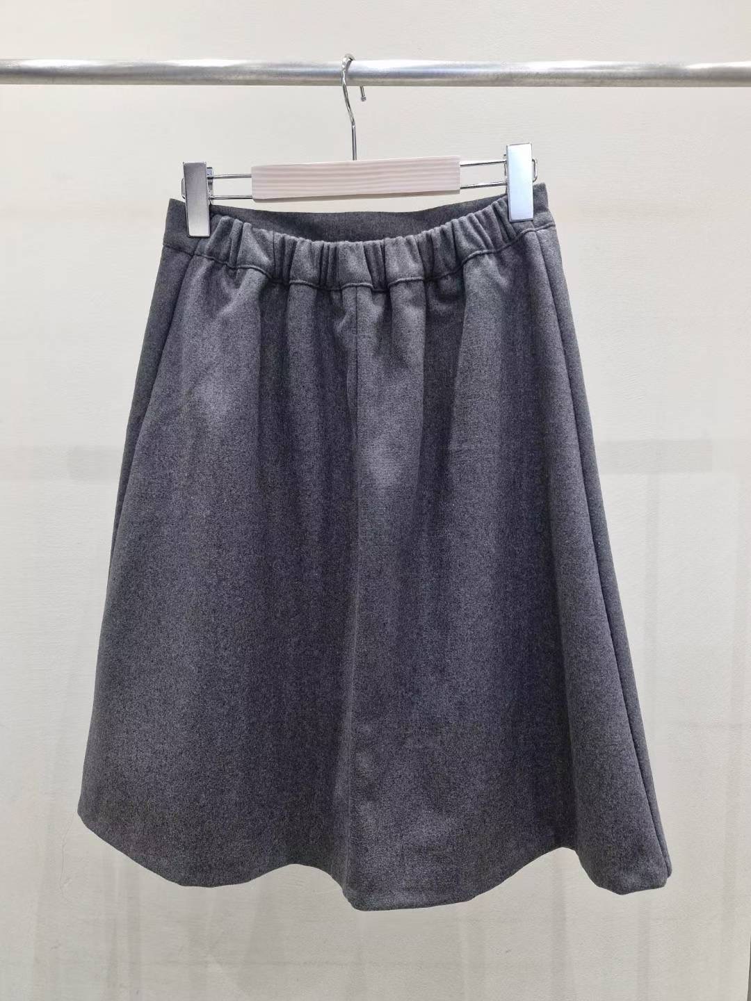 IF U-이퓨-T韓國代購㊣女士新品推薦人氣職業半身裙中短裙IF U半身裙/中短裙