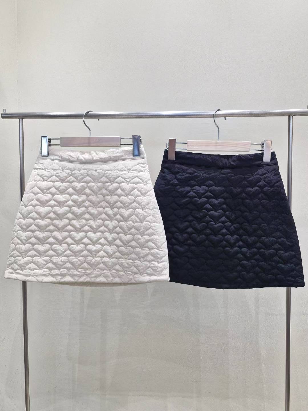 IF U-이퓨-T韓國代購㊣女裝新品職業時尚熱賣人氣休閑短裙IF U短裙