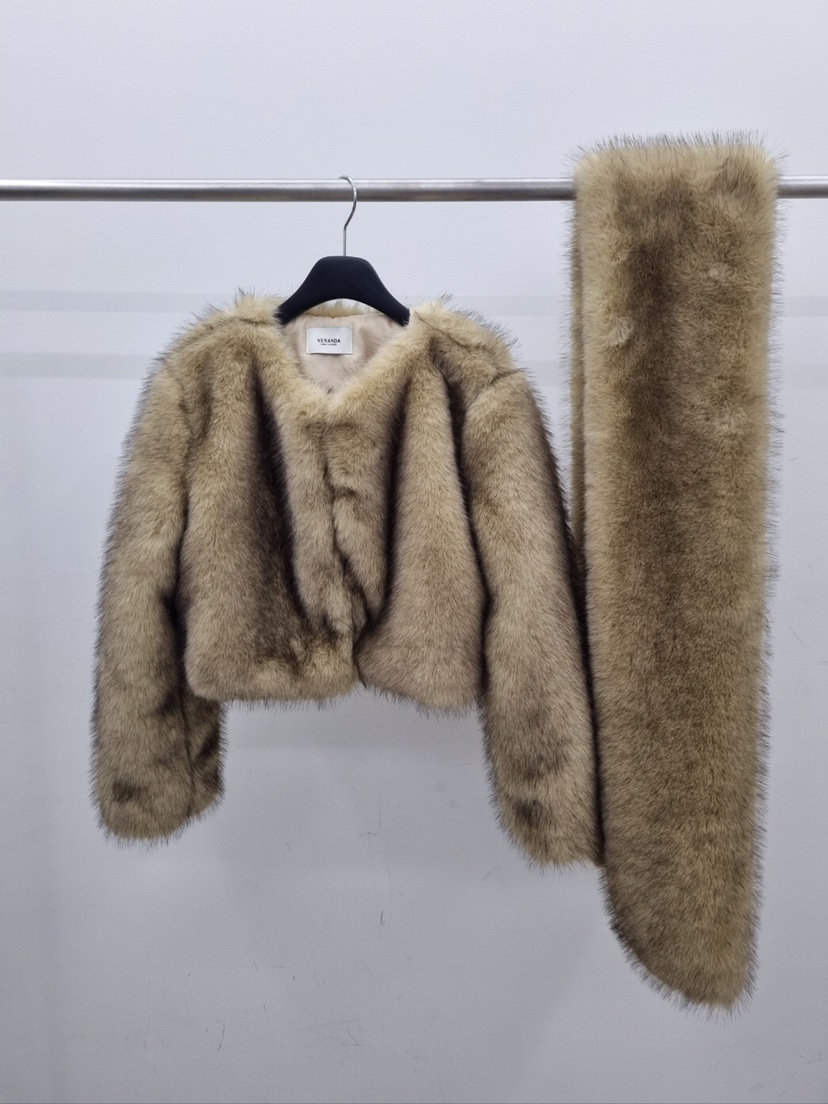 VERANDA韓國直郵㊣女裝新款推薦時尚休閑人氣熱賣短款大衣圍巾VERANDA短款大衣圖色1