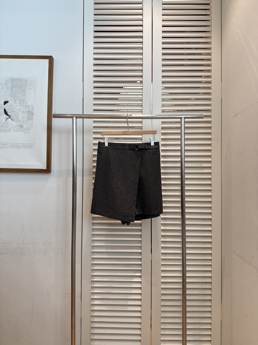 FAVE-L東大門㊣直郵女裝新品時尚25秋冬推薦休閑熱賣職業短褲FAVE-L短褲圖色3