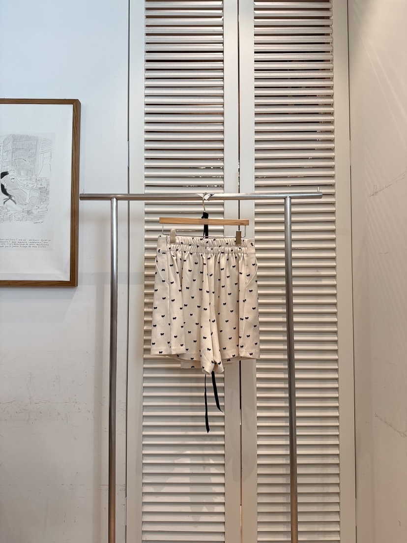 FAVE-L韓國代購㊣女裝新款時尚25秋冬人氣裙褲不含絲巾絲絨FAVE-L裙褲