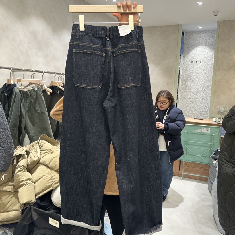 DELI JENNY東大門㊣實拍女裝新品熱賣25秋冬推薦職業牛仔褲DELI JENNY牛仔褲