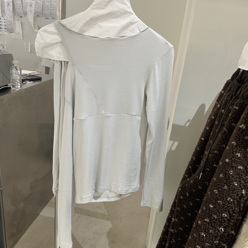 LOVE YOU SO MUCH/MORE THAN YESTERDAY東大門㊣實拍女裝新品25秋冬長袖T恤LYSM/MORE THAN YESTERDAY長袖T恤