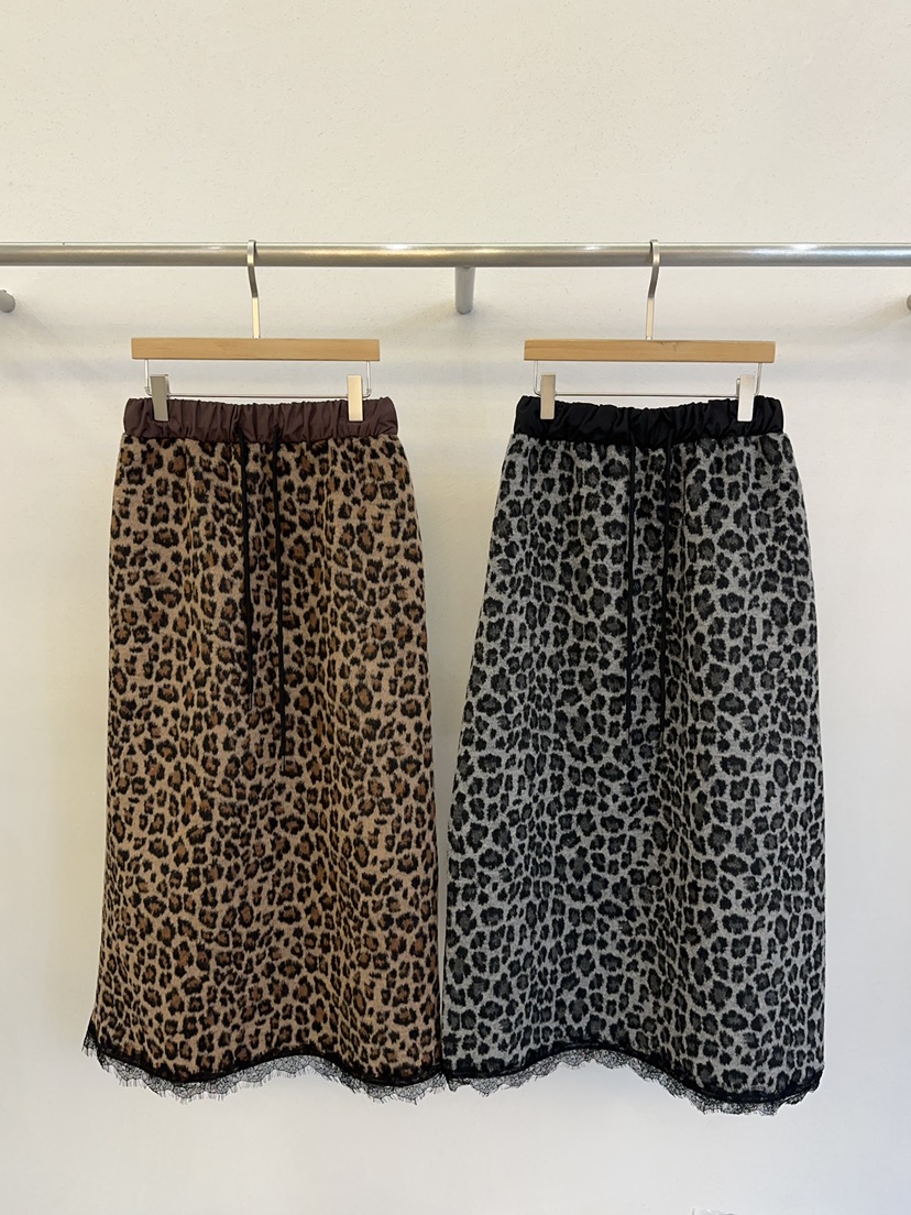 FORM韓國直郵㊣女裝新品休閑職業25秋冬人氣熱賣真品時尚長裙FORM長裙