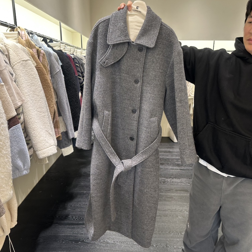 TOMGIRL東大門㊣代購女裝新品真品熱賣25秋冬中長款大衣含腰帶TOMGIRL中長款大衣圖色2