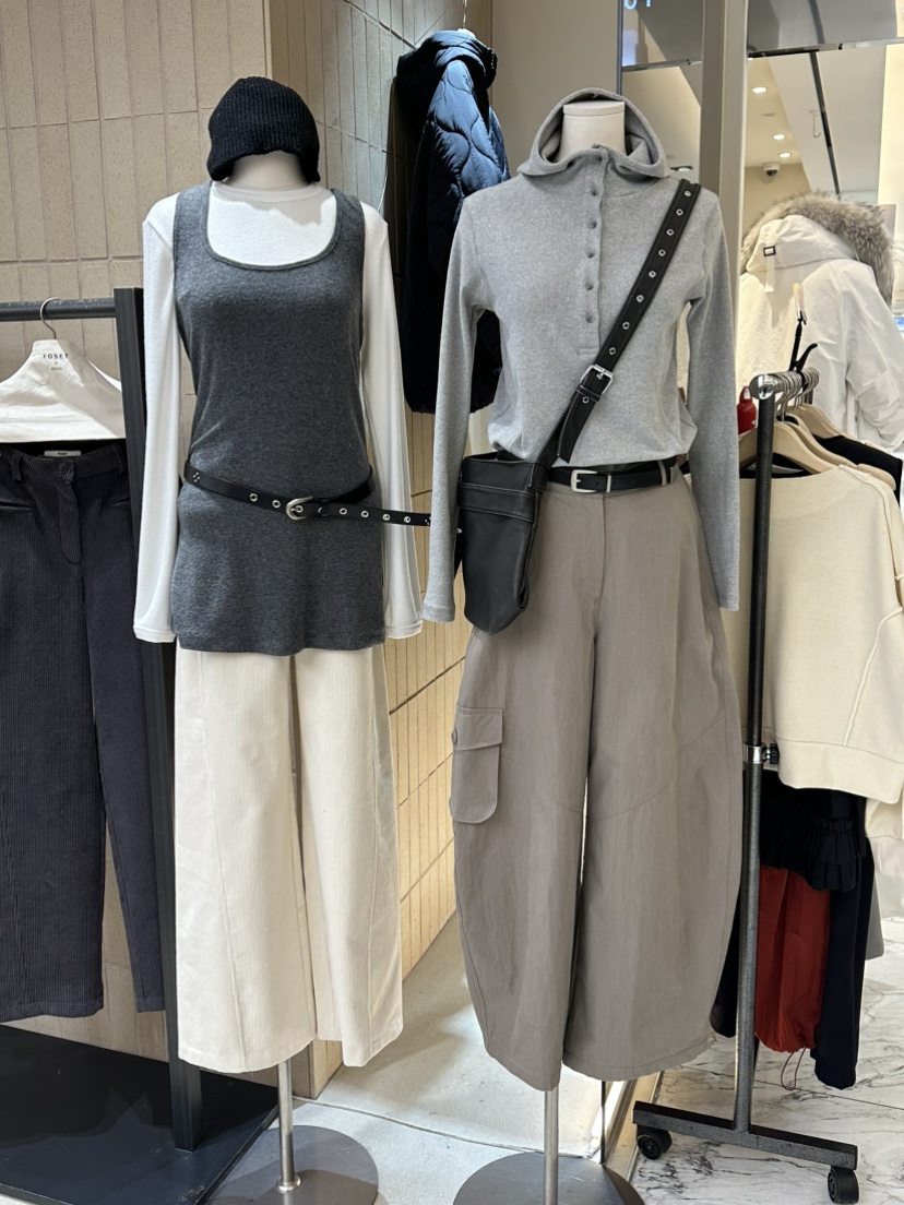 FOSET東大門㊣實拍女士新款25秋冬熱賣人氣職業吊帶背心高領FOSET吊帶/背心