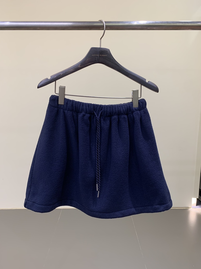 BEFORE SUNRISE韓國直郵㊣女裝新款人氣推薦時尚休閑短裙絨BEFORE SUNRISE短裙圖色1