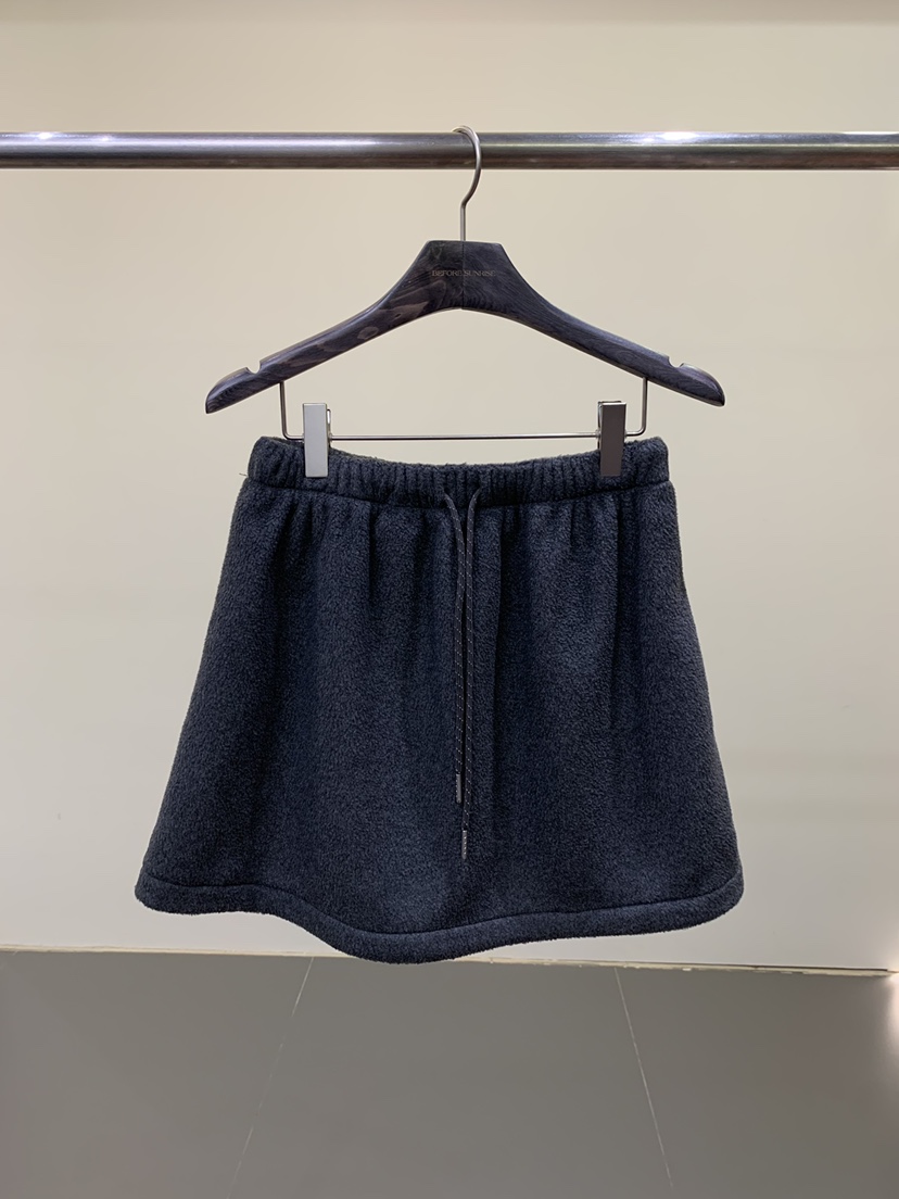 BEFORE SUNRISE韓國直郵㊣女裝新款人氣推薦時尚休閑短裙絨BEFORE SUNRISE短裙圖色3