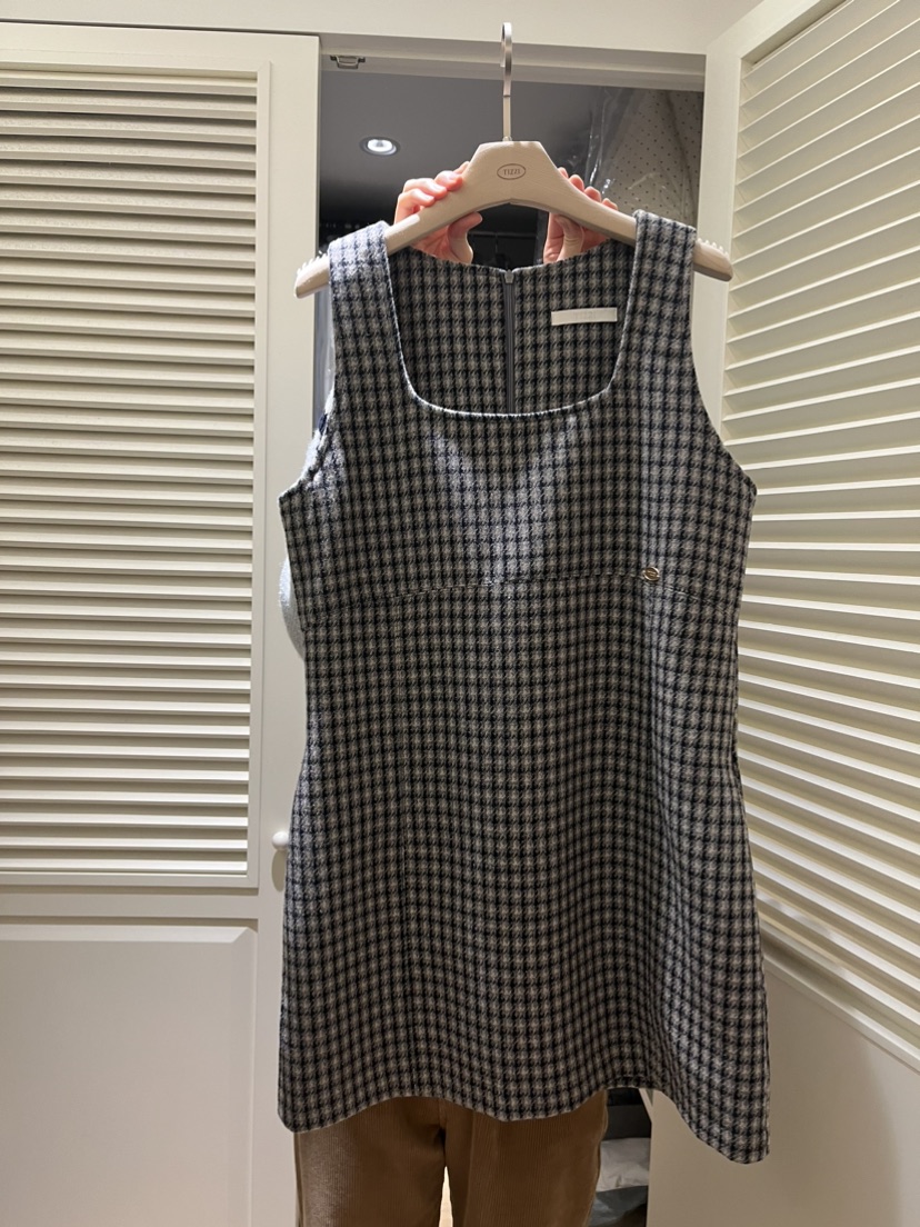 TIZZI東大門㊣直郵女士新款熱賣時尚推薦人氣連衣裙不含內搭TIZZI連衣裙圖色1