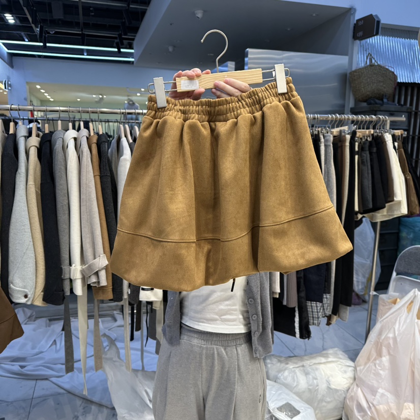 HOT PLACE東大門㊣代購女士新品人氣真品熱賣時尚短裙麂皮HOT PLACE_ISSUE/DREAM GIRIS短裙