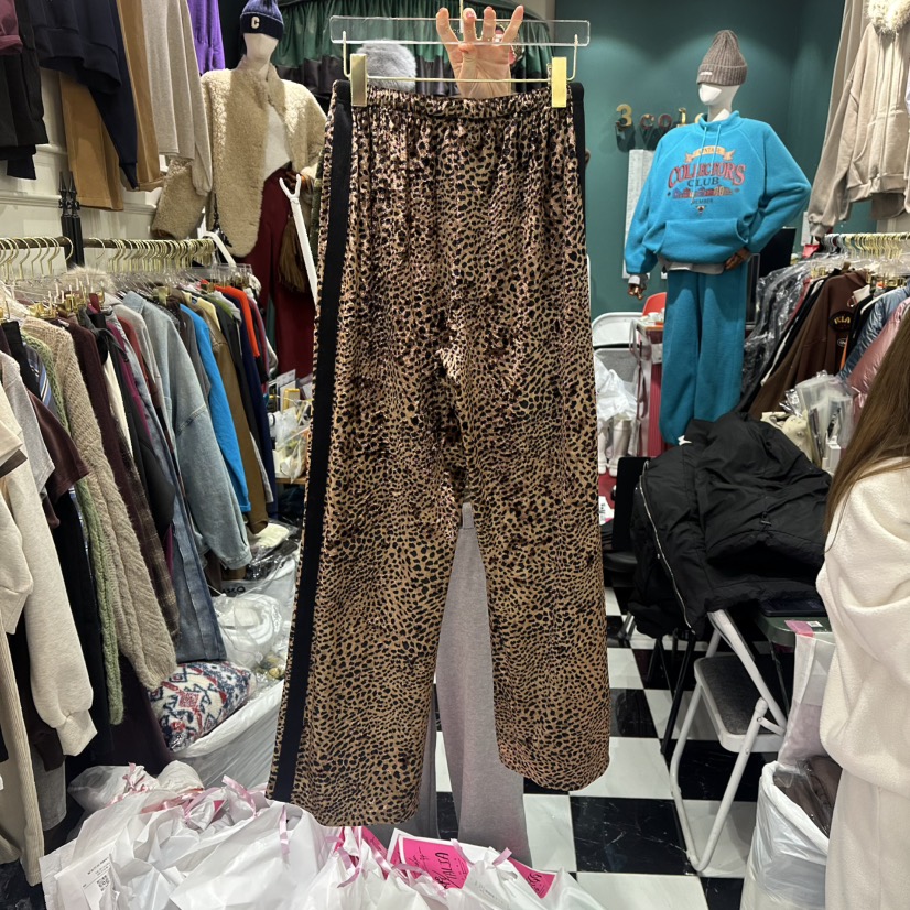 3COLOR東大門㊣直郵女士新品25秋冬休閑褲天鵝絨Three color休閑褲