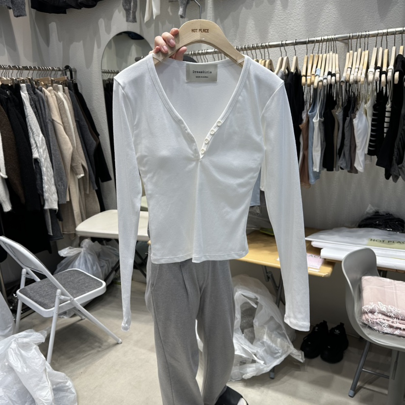 HOT PLACE東大門㊣實拍女裝新品休閑時尚熱賣25秋冬長袖T恤HOT PLACE_ISSUE/DREAM GIRIS長袖T恤圖色1