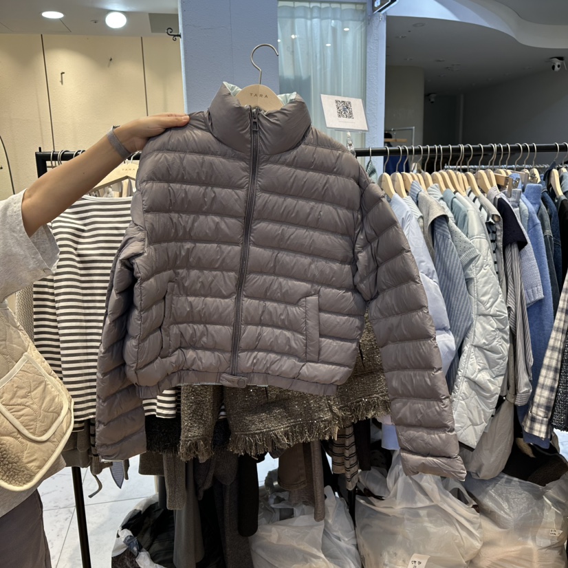 TARA東大門㊣實拍女裝新款真品推薦人氣熱賣時尚職業短款棉服TARA短款棉服圖色1