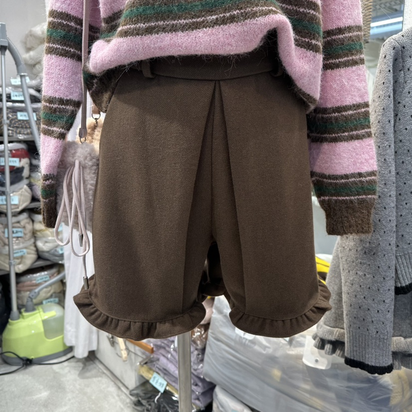 FLY FLY東大門㊣實拍女裝新品人氣25秋冬職業休閑短褲荷葉邊FLY FLY短褲圖色1