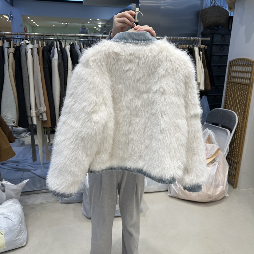 HOT PLACE東大門㊣代購女士新品休閑時尚推薦短款大衣皮草HOT PLACE_ISSUE/DREAM GIRIS短款大衣