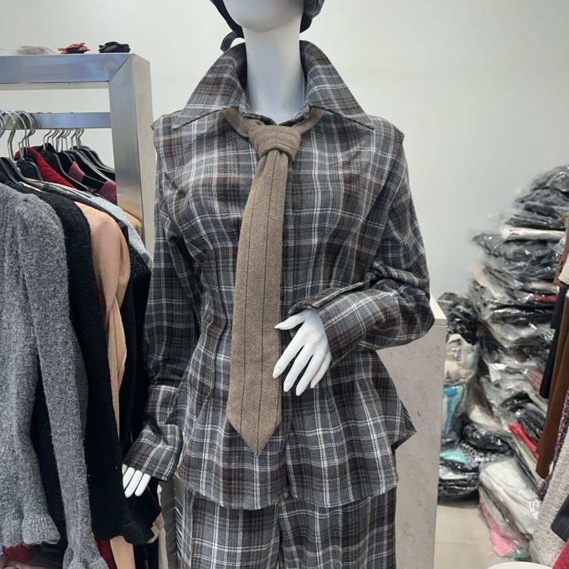 SENSIBLE-S韓國代購㊣女士新品時尚熱賣襯衫蕾絲衫含領帶格子SENSIBLE襯衫/蕾絲衫圖色1