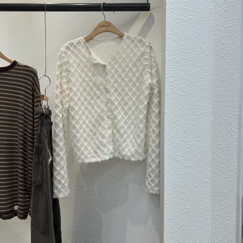 ALMOND PEPE東大門㊣代購女士新款推薦時尚人氣長袖T恤開衫ALMOND PEPE長袖T恤圖色1