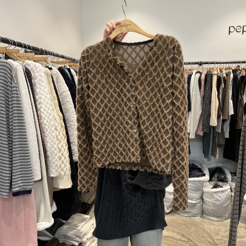 ALMOND PEPE東大門㊣代購女士新款推薦時尚人氣長袖T恤開衫ALMOND PEPE長袖T恤圖色2