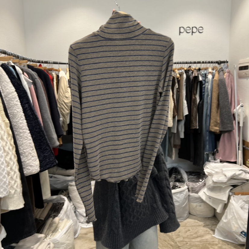 ALMOND PEPE韓國代購㊣女裝新款職業時尚推薦人氣休閑長袖T恤ALMOND PEPE長袖T恤