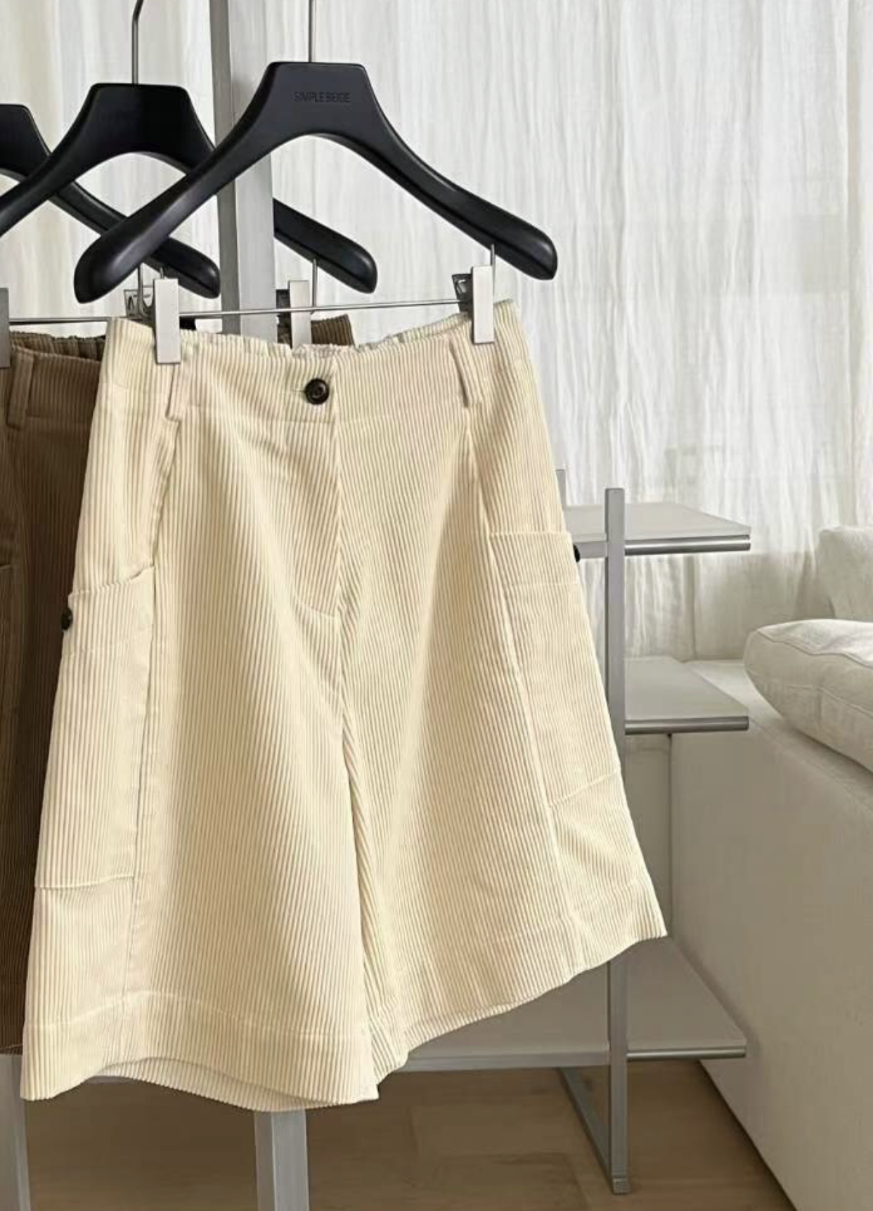 SIMPIEBEIGE東大門㊣實拍女士新品時尚25秋冬短褲燈芯絨口袋SIMPIEBEIGE短褲圖色3