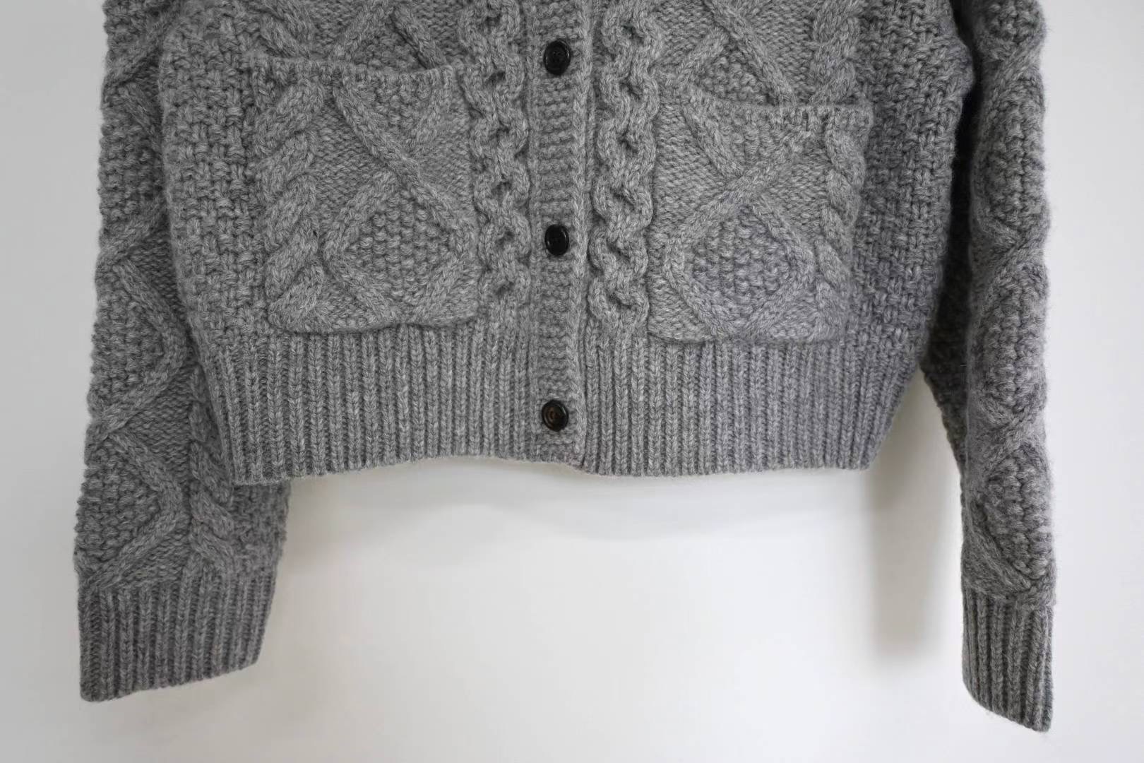 SIMPIEBEIGE東大門㊣代購女裝新品推薦時尚人氣職業休閑毛衣SIMPIEBEIGE毛衣